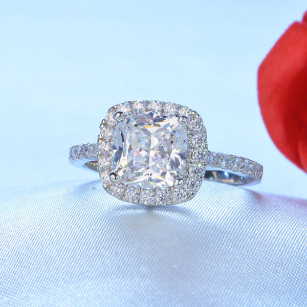 Ladies Moissanite 1 Carat Diamond Ring Luxury Round Diamond Princess Square Ring - Image 3