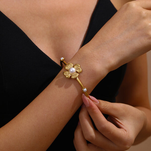 Stylish Opening Bracelet Women's Pearl Bow - Image 6