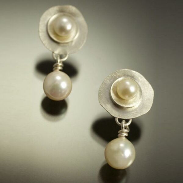 Popular Inlaid Pearl High Sense Graceful Earrings - Image 3