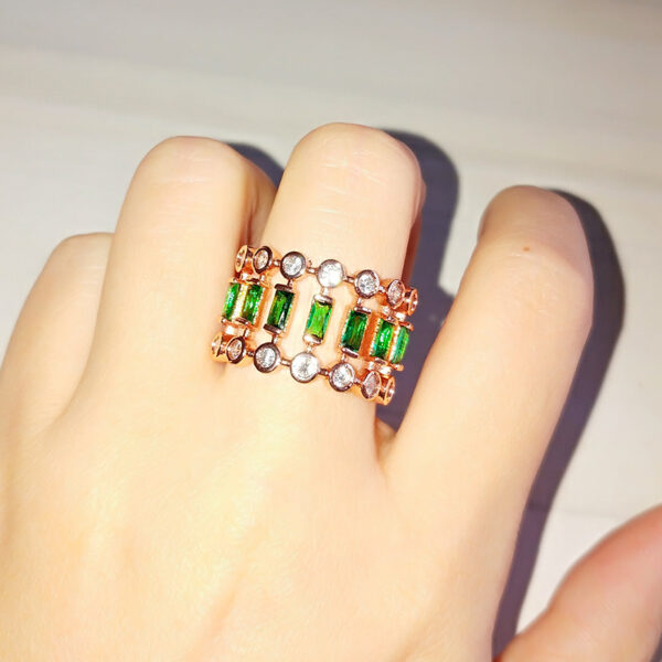 Emerald Gold-plated Hollow Ring Setting - Image 10